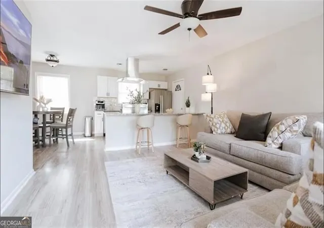 Photo 2 of Single family home for sale at 3047 Horse Shoe Dr Se, Atlanta, GA 30316 | MLS# 10812770 | Listing updated on 2026-08-25