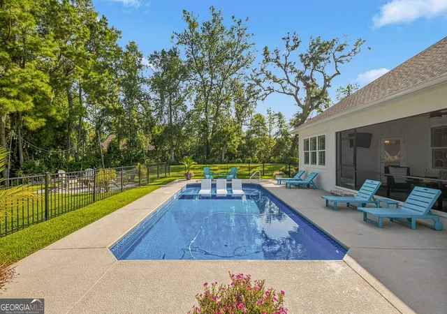 Photo 3 of Single family home for sale at 14 Willow Ct, Brunswick, GA 31523 | MLS# 10824630 | Listing updated on 2026-09-08