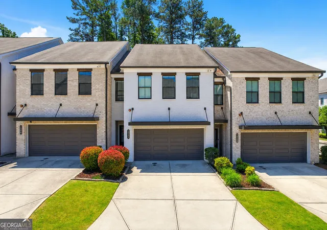 Townhouse for sale at 1004 Rohner Way, Smyrna, GA 30080 | MLS# 10814558