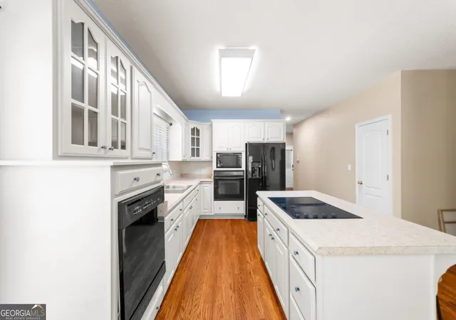 3rd image of 2016 Plantation Pointe Dr, Statesboro, GA 30461 | MLS# 10804877
