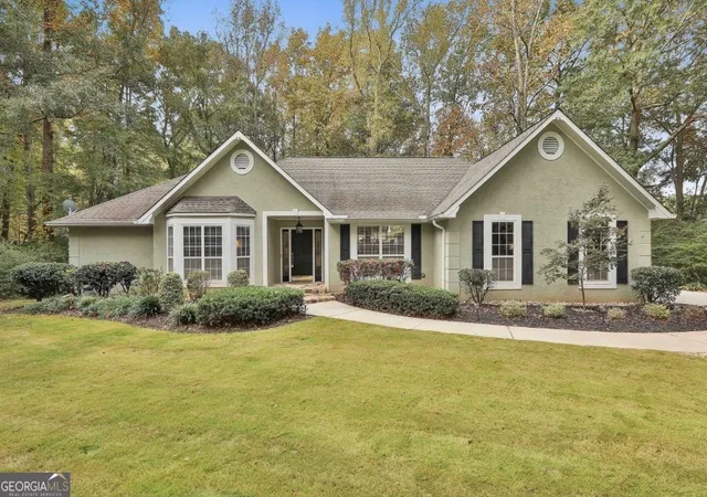 Photo 1 of Single family home for sale at 20 Audubon Pt, Newnan, GA 30265 | MLS# 10792481 | Listing updated on 2026-10-08