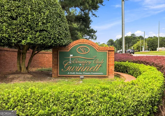 Photo 2 of Single family home for sale at 3183 Champion Ct Sw, Snellville, GA 30039 | MLS# 10833039 | Listing updated on 2026-10-01