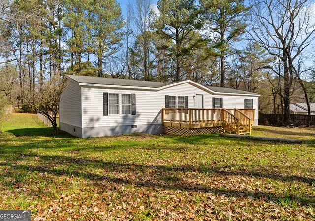 Photo 3 of Sale Pending at 106 W Nance Springs Rd, Resaca, GA 30735 | MLS# 10828940 | Listing updated on 2026-09-01
