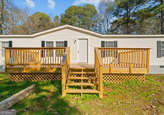 Photo 4 of Sale Pending at 106 W Nance Springs Rd, Resaca, GA 30735 | MLS# 10828940 | Listing updated on 2026-09-01