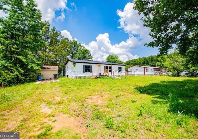 Homes for sale in Carrollton, GA | 33 Holiday Dr, Carrollton, GA 30116 | MLS# 10800119