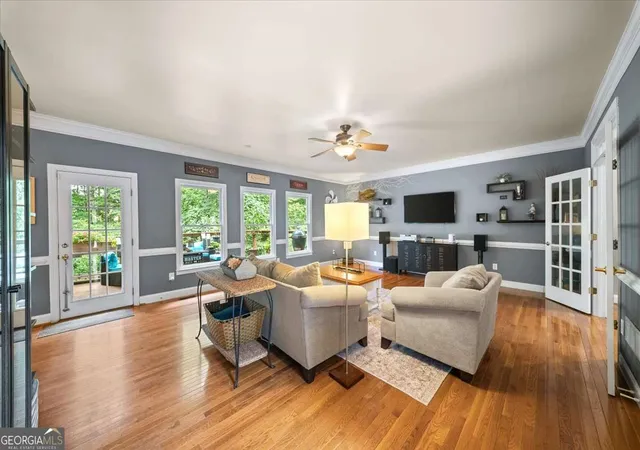 Photo 4 of Single family home for sale at 649 Goldenwood Ct, Powder Springs, GA 30127 | MLS# 10811199 | Listing updated on 2026-10-08