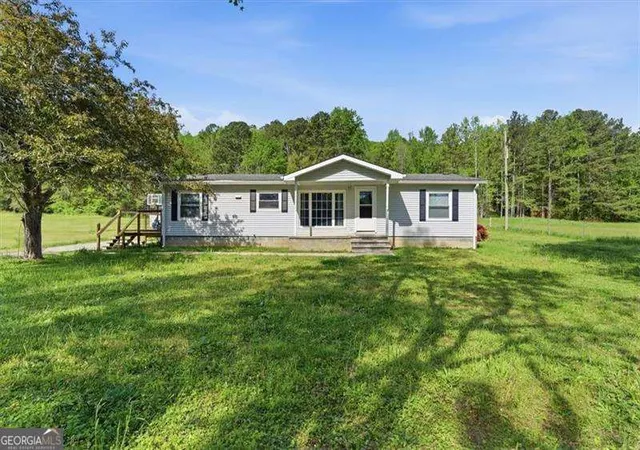 2nd image of 235 Kirk Rd Nw, White, GA 30184 | MLS# 10733294