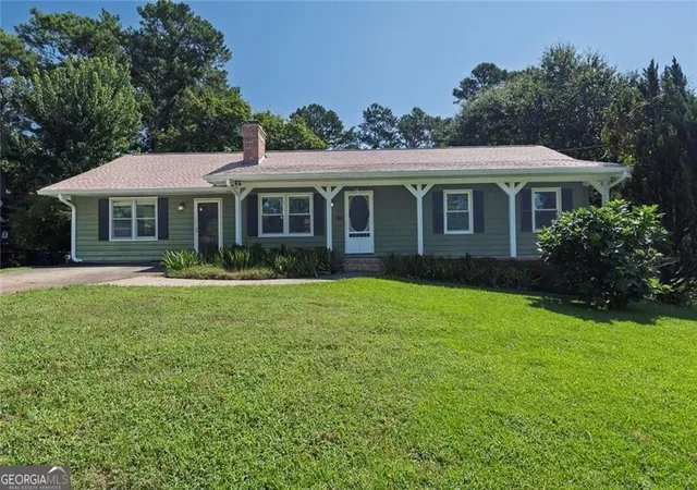 Photo 1 of Sale Pending at 485 Breezy Dr Sw, Marietta, GA 30064 | MLS# 10827784 | Listing updated on 2026-08-31