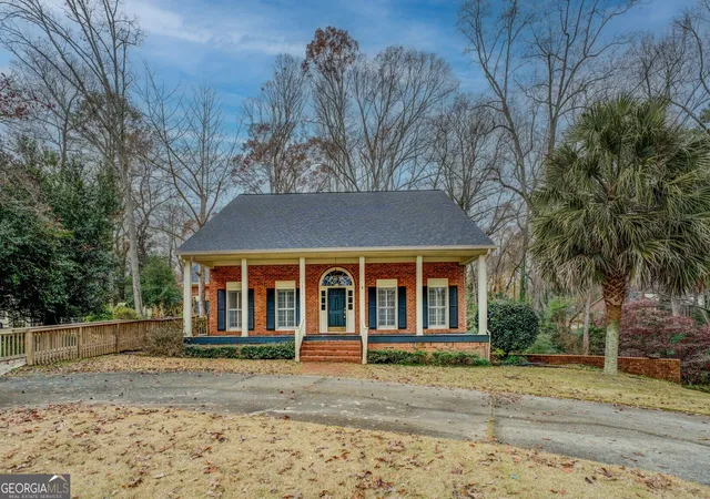 1st image of 1216 Valley Dr Ne, Conyers, GA 30012 | MLS# 10549540