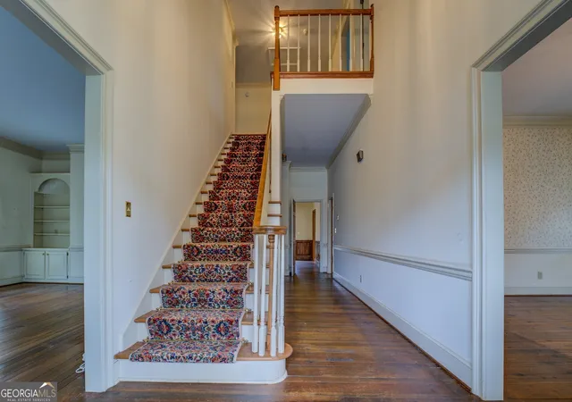 2nd image of 1216 Valley Dr Ne, Conyers, GA 30012 | MLS# 10549540