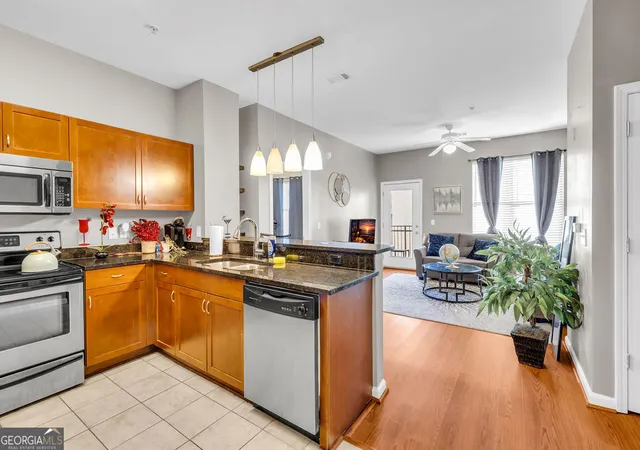 Photo 3 of Condo for sale at 870 Mayson Turner Rd NW #1321, Atlanta, GA 30314 | MLS# 10688080 | Listing updated on 2026-08-21