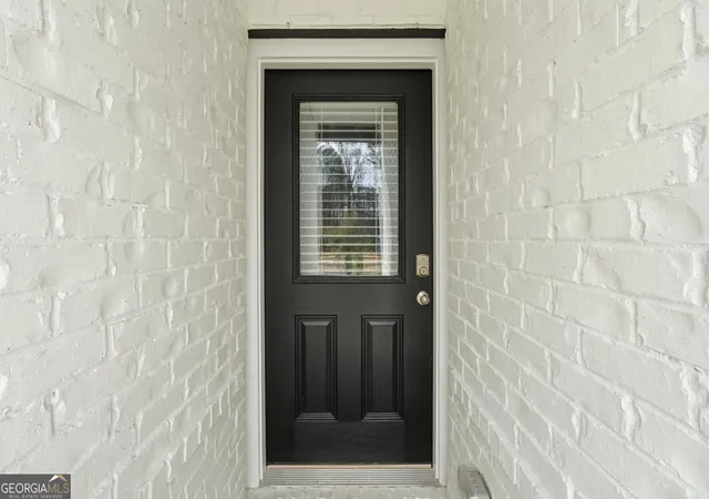 3rd image of 3204 Winding Waters Wy, Powder Springs, GA 30127 | MLS# 10735121