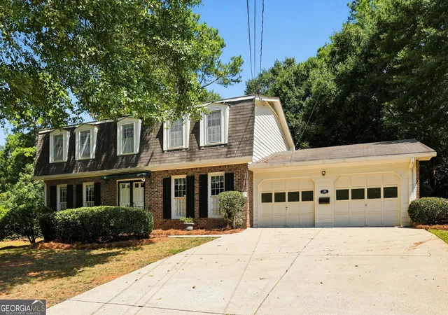 Photo 1 of Single family home for sale at 110 Jade Cove Cir, Roswell, GA 30075 | MLS# 10831046 | Listing updated on 2026-09-16
