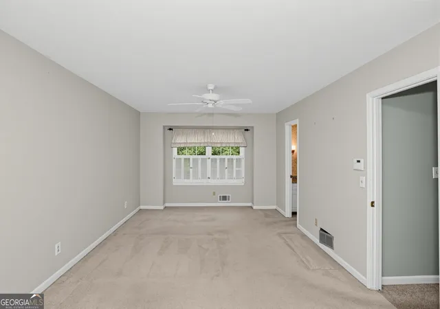 Photo 3 of Single family home for sale at 110 Jade Cove Cir, Roswell, GA 30075 | MLS# 10831046 | Listing updated on 2026-10-10