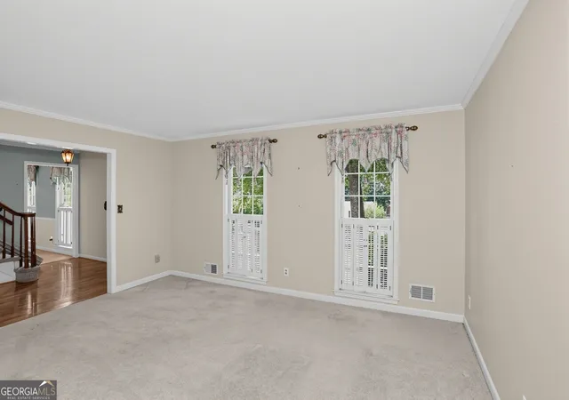 Photo 4 of Single family home for sale at 110 Jade Cove Cir, Roswell, GA 30075 | MLS# 10831046 | Listing updated on 2026-10-10