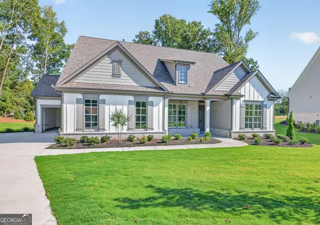2nd image of 4767 E Reed Rd, Gainesville, GA 30507 | MLS# 10829113