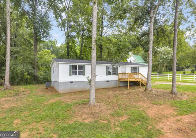 4th image of 218 Gainesville St, Carnesville, GA 30521 | MLS# 10823580