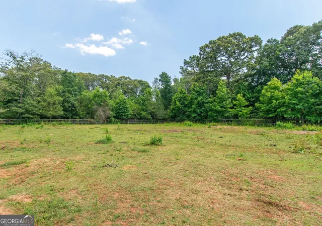 Homes for sale in Roopville, GA | 1358 W 5 Hwy, Roopville, GA 30170 | MLS# 10618265