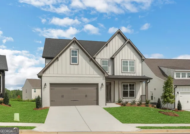 Photo 3 of Single family home for sale at 170 Coffee Ln, Hoschton, GA 30548 | MLS# 10739344 | Listing updated on 2026-09-29