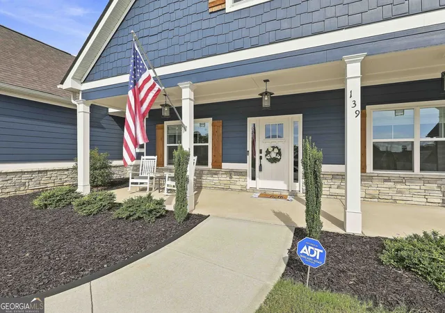 Photo 4 of Sale Pending at 139 Nelms St, Senoia, GA 30276 | MLS# 10829701 | Listing updated on 2026-09-22