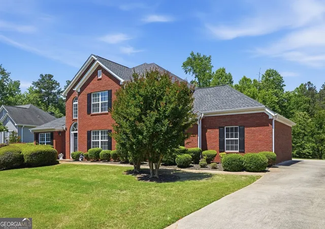 Photo 3 of Sale Pending at 3675 Falls Trl, Winston, GA 30187 | MLS# 10803909 | Listing updated on 2026-09-16