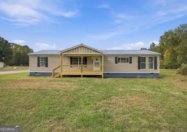 Photo 1 of Manufactured home for sale at 1014 Highway 100, Summerville, GA 30747 | MLS# 10881308 | Listing updated on 2026-10-30