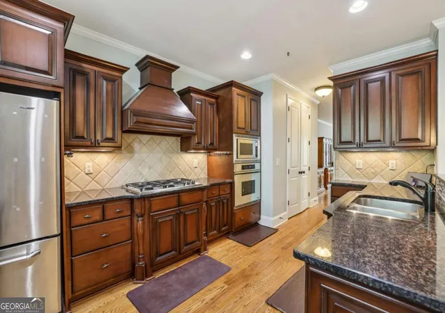 4th image of 5577 Julian Pl, Atlanta, GA 30342 | MLS# 10764759