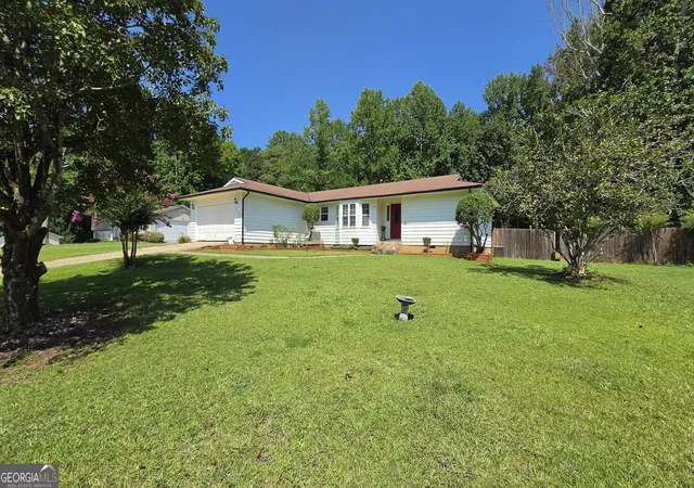 Photo 3 of Single family home for sale at 285 Nectarine Dr, Newnan, GA 30265 | MLS# 10824994 | Listing updated on 2026-08-22