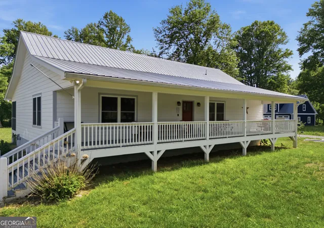 Photo 2 of Single family home for sale at 87 Laughing Waters Ln, Hayesville, NC 28904 | MLS# 10836252 | Listing updated on 2026-08-31