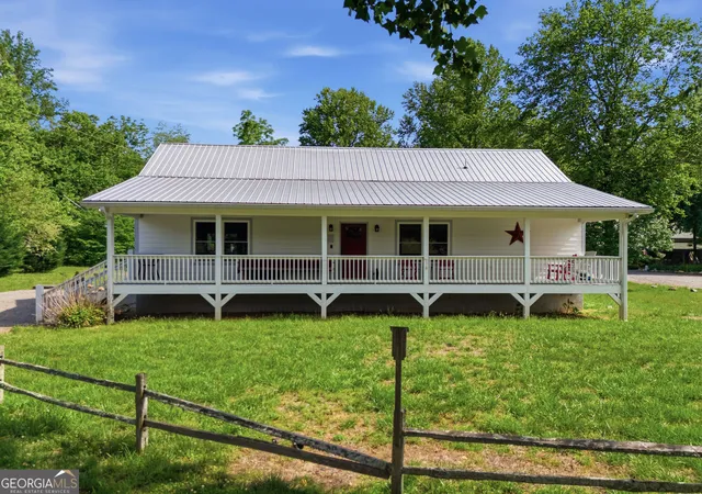Photo 3 of Single family home for sale at 87 Laughing Waters Ln, Hayesville, NC 28904 | MLS# 10836252 | Listing updated on 2026-08-31