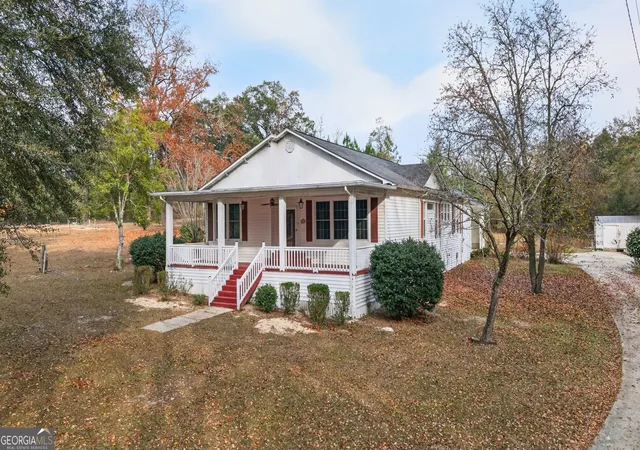 Homes for sale in Pembroke, GA | 3900 Nevils Groveland Rd, Pembroke, GA 31321 | MLS# 10739915