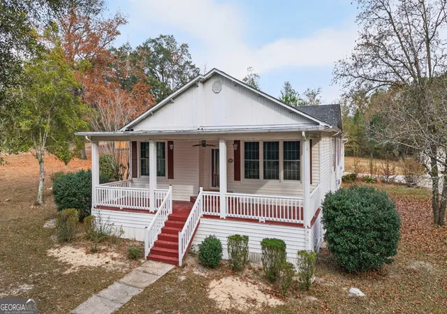 Homes for sale in Pembroke, GA | 3900 Nevils Groveland Rd, Pembroke, GA 31321 | MLS# 10739915