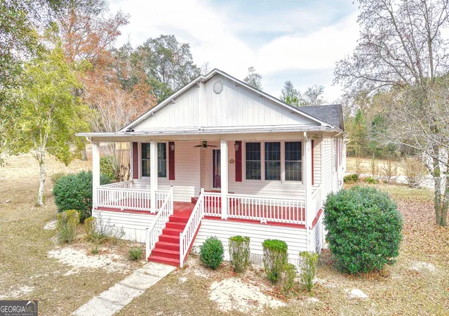 Homes for sale in Pembroke, GA | 3900 Nevils Groveland Rd, Pembroke, GA 31321 | MLS# 10739915