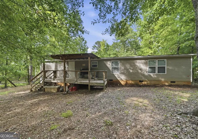 Homes for sale in Eatonton, GA | 401 Possum Point Dr, Eatonton, GA 31024 | MLS# 10783196