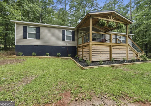 Photo 4 of Manufactured home for sale at 401 Possum Point Dr, Eatonton, GA 31024 | MLS# 10783196 | Listing updated on 2026-08-27