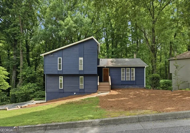 2nd image of 5005 Green Forest Plwy Se, Smyrna, GA 30082 | MLS# 10782547