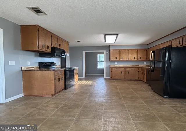 Photo 3 of Single family home for sale at 2707 Tara Heights Ct, Augusta, GA 30906 | MLS# 10826849 | Listing updated on 2026-08-29