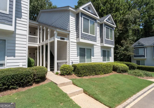 Photo 3 of Condo for sale at 27 Little Silver Ct Se, Smyrna, GA 30080 | MLS# 10831823 | Listing updated on 2026-09-07