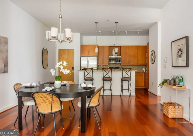 Photo 2 of Condo for sale at 870 Inman Village Pkwy Ne #201, Atlanta, GA 30307 | MLS# 10821420 | Listing updated on 2026-08-21