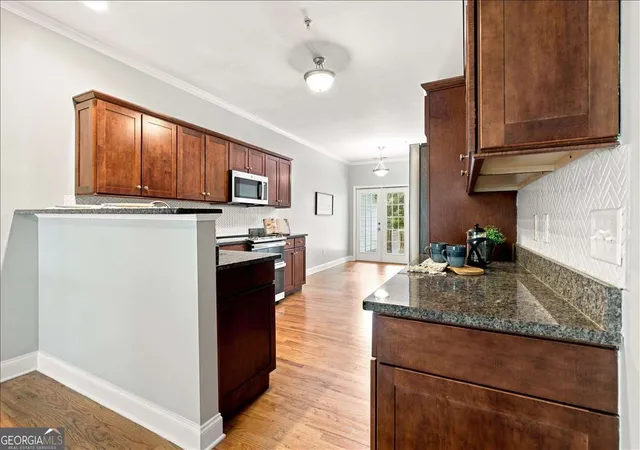 5th image of 690 Frasier Cir Se, Marietta, GA 30060 | MLS# 10802269