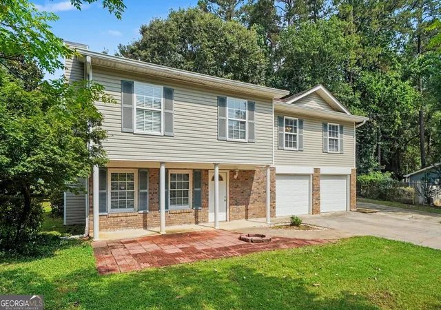 Homes for sale in Marietta, GA | 3364 Hollyridge Trl Sw, Marietta, GA 30008 | MLS# 10789902