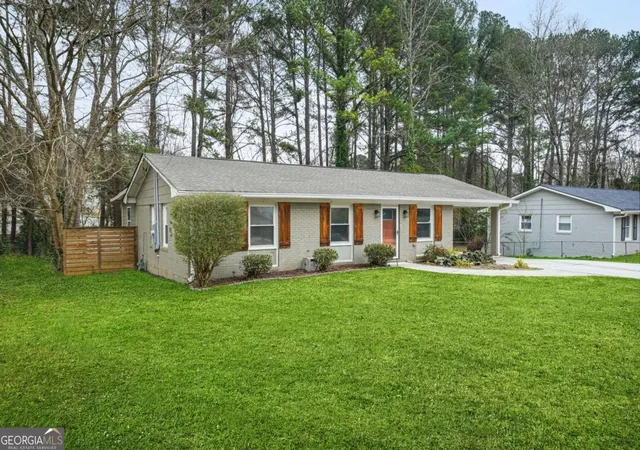 Photo 3 of Single family home for sale at 3048 Cottonwood Dr Se, Atlanta, GA 30316 | MLS# 10667705 | Listing updated on 2026-09-26
