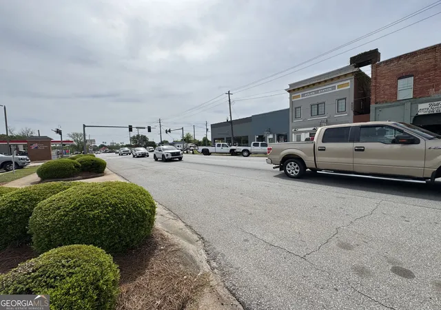 9th image of 112 Franklin East St W, Hartwell, GA 30643 | MLS# 10738194
