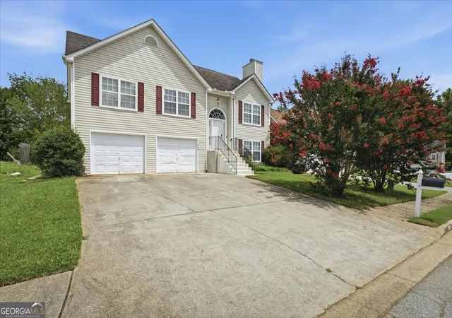 Photo 40 of Sale Pending at 8039 Mustang Ln, Riverdale, GA 30274 | MLS# 10811899 | Listing updated on 2026-09-01