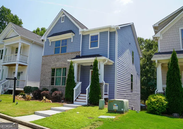 Photo 2 of Single family home for sale at 5313 Hearthstone St, Stone Mountain, GA 30083 | MLS# 10817695 | Listing updated on 2026-09-02