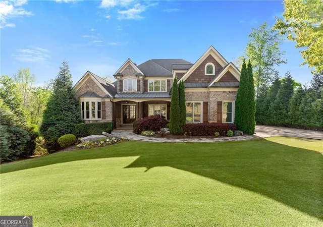 2nd image of 5811 Yoshino Cherry Ln, Braselton, GA 30517 | MLS# 10727987