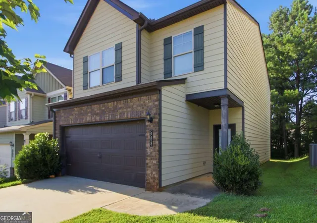 Photo 2 of Single family home for sale at 5558 Union Pointe Pl, Union City, GA 30291 | MLS# 10812440 | Listing updated on 2026-09-13