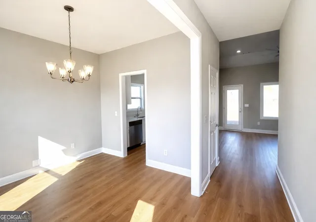 4th image of 23 South Rd, Griffin, GA 30224 | MLS# 10799630