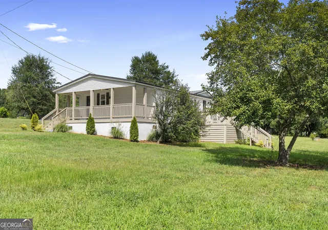 Photo 3 of Manufactured home for sale at 6035 Hwy 29, Royston, GA 30662 | MLS# 10833027 | Listing updated on 2026-10-02