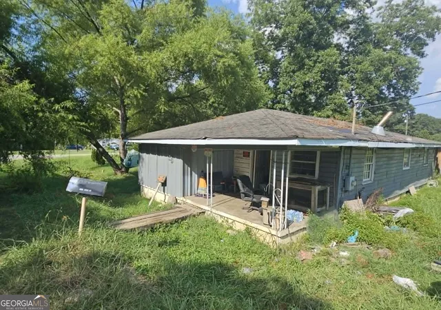 Photo 2 of Single family home for sale at 1105 Vann Dr, Cedartown, GA 30125 | MLS# 10830501 | Listing updated on 2026-09-04
